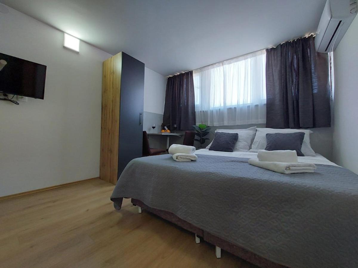 Apartmani Roza PUY Exterior foto