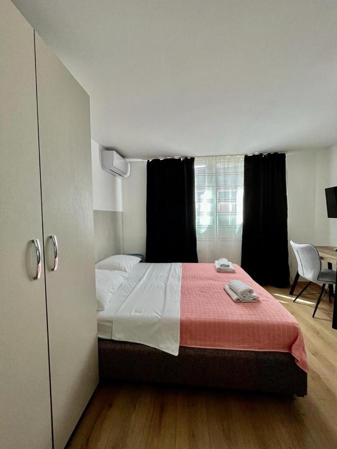 Apartmani Roza PUY Exterior foto